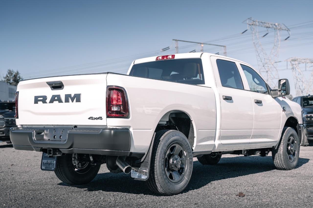 2026 RAM 3500 Tradesman T251811