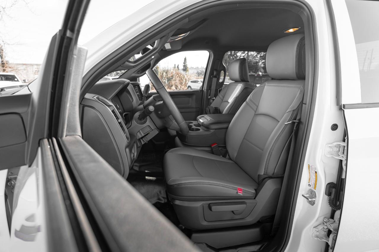 2026 RAM 3500 Tradesman T251811