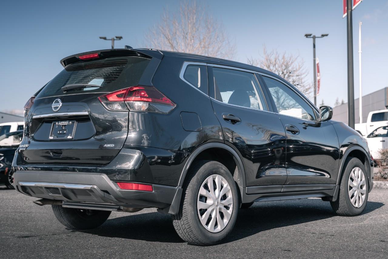 2018 Nissan Rogue  T242911A