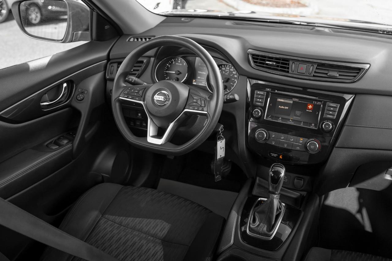 2018 Nissan Rogue  T242911A