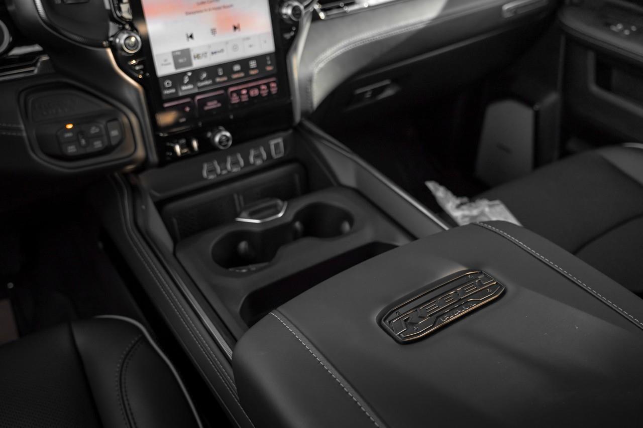 2026 RAM 2500 Rebel/Power Wagon T270018