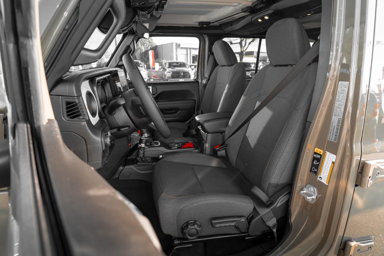 2026 Jeep Wrangler Sport T234185