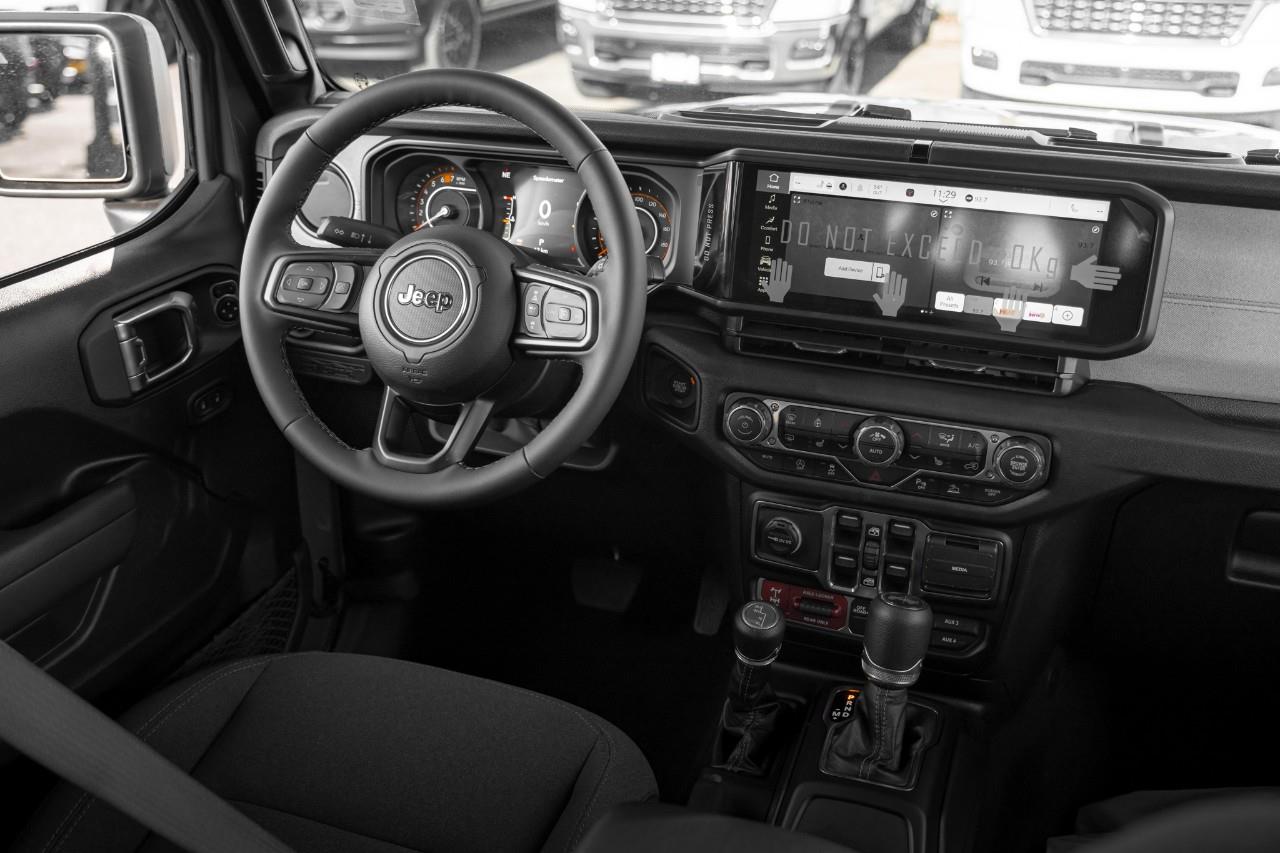 2026 Jeep Wrangler Sport T234185