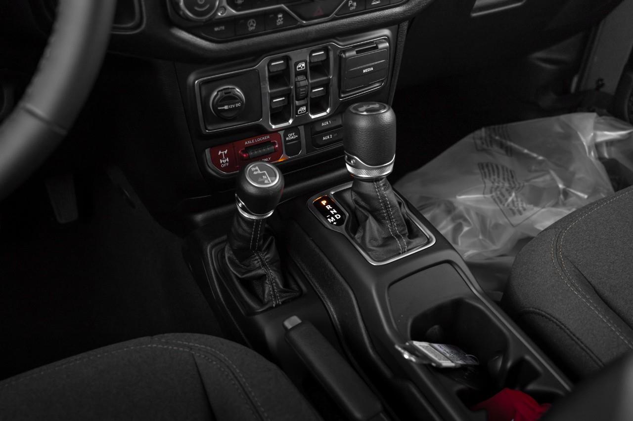 2026 Jeep Wrangler Sport T234185