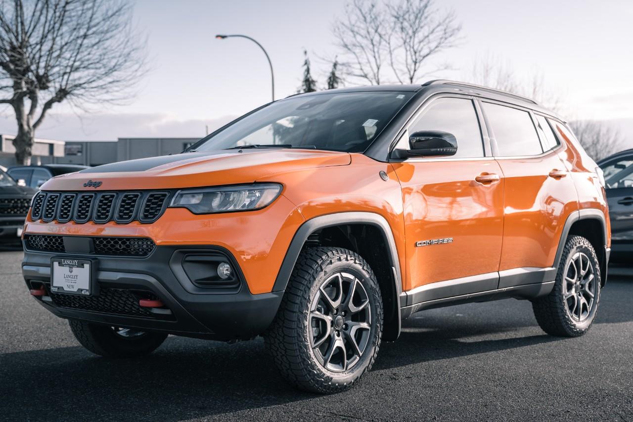 2026 Jeep Compass Trailhawk T226089