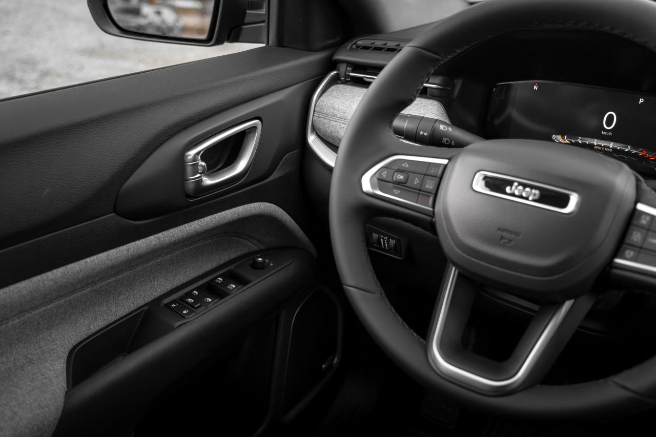 2026 Jeep Compass North T226092