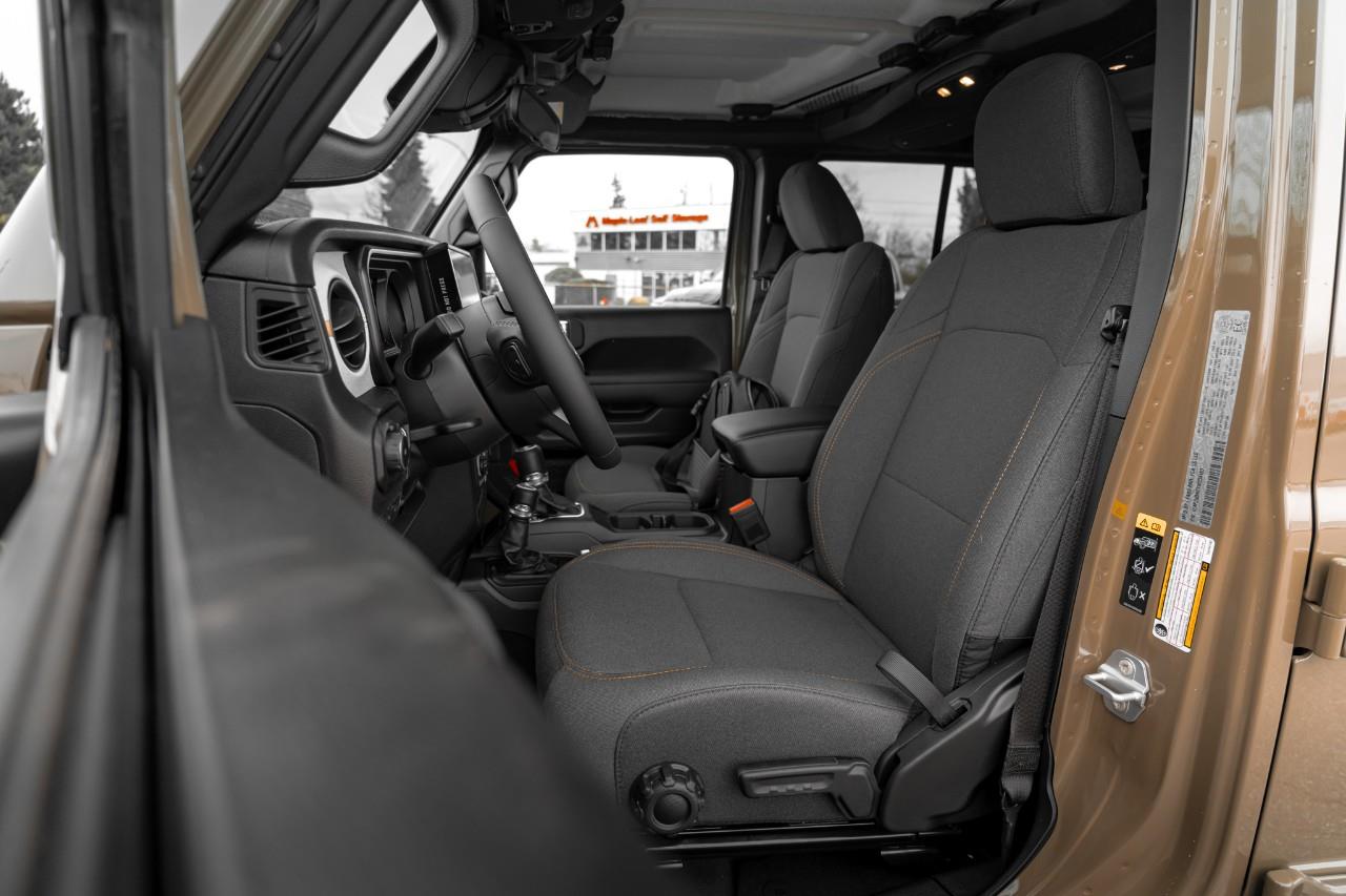 2026 Jeep Wrangler Sport T234183