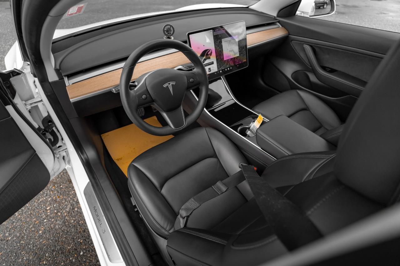 2020 Tesla Model 3 Standard Range Plus T161871A