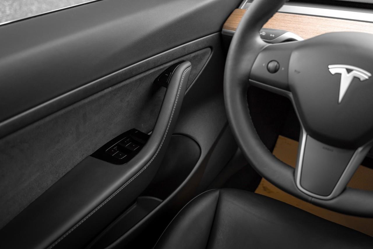 2020 Tesla Model 3 Standard Range Plus T161871A