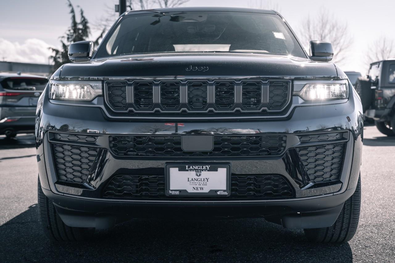 2026 Jeep Grand Cherokee  T221943