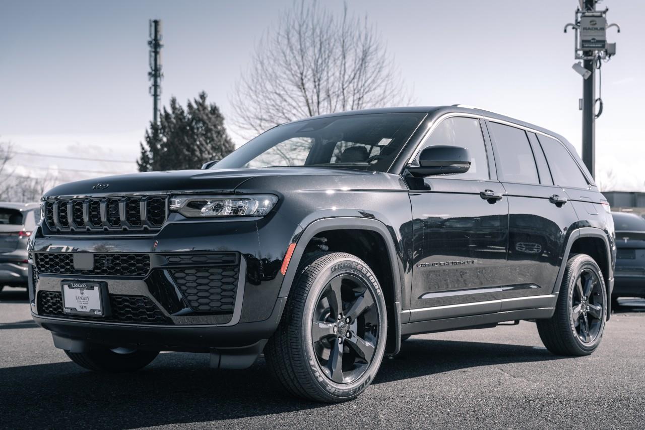 2026 Jeep Grand Cherokee  T221943