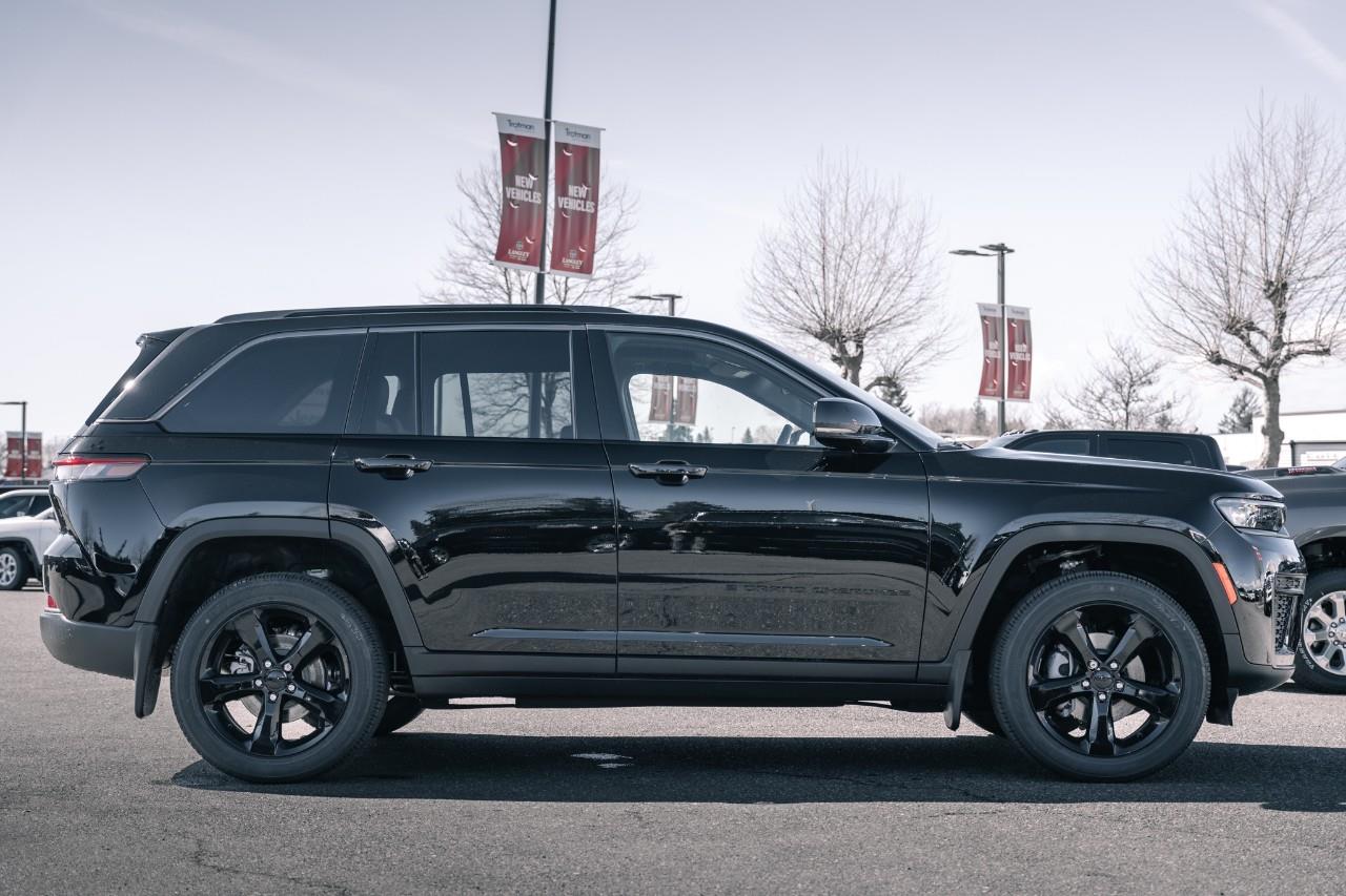 2026 Jeep Grand Cherokee  T221943