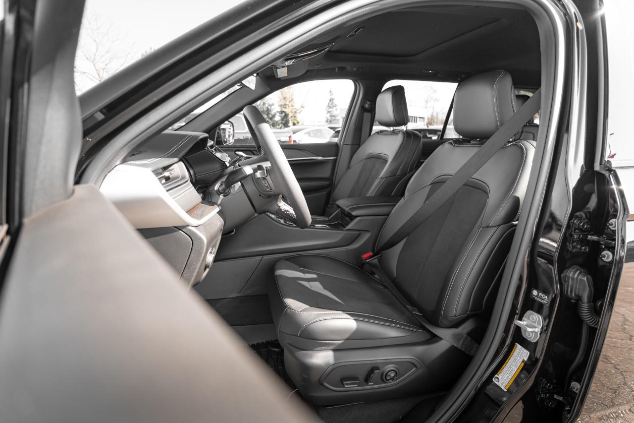 2026 Jeep Grand Cherokee  T221943