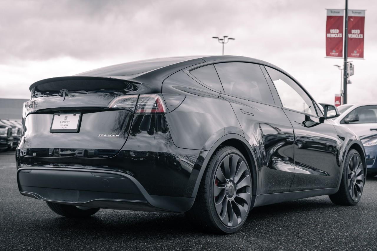 2024 Tesla Model Y Performance T161479A