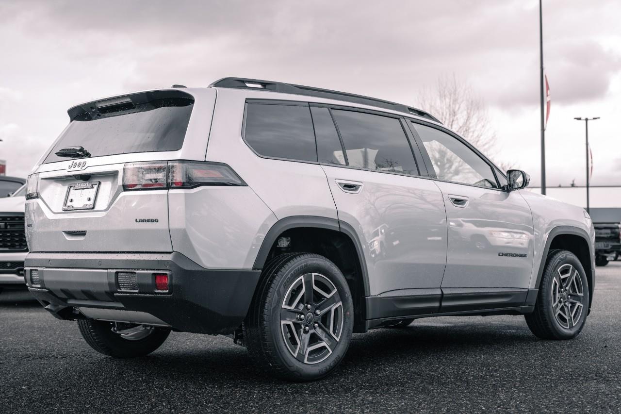 2026 Jeep Cherokee Laredo/Limited T228228