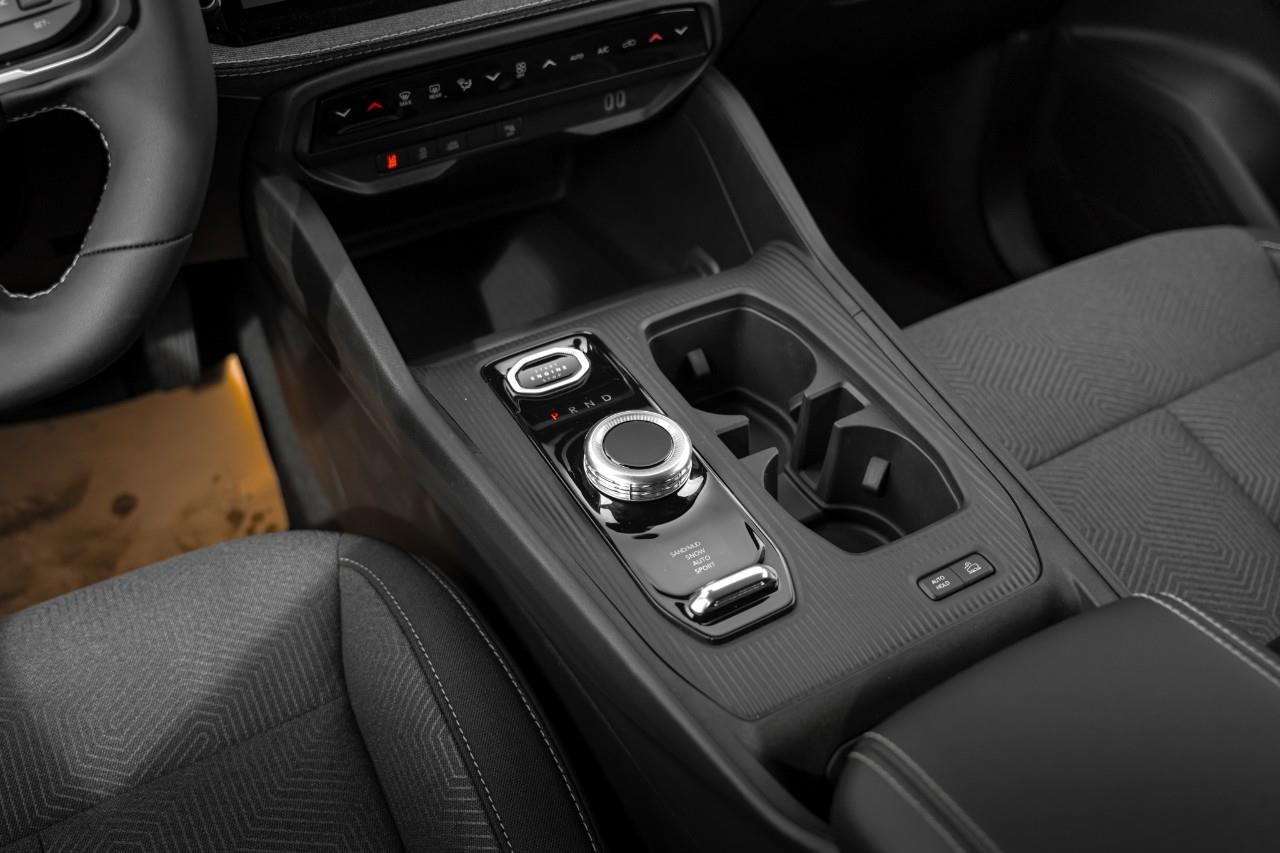 2026 Jeep Cherokee Laredo/Limited T228228