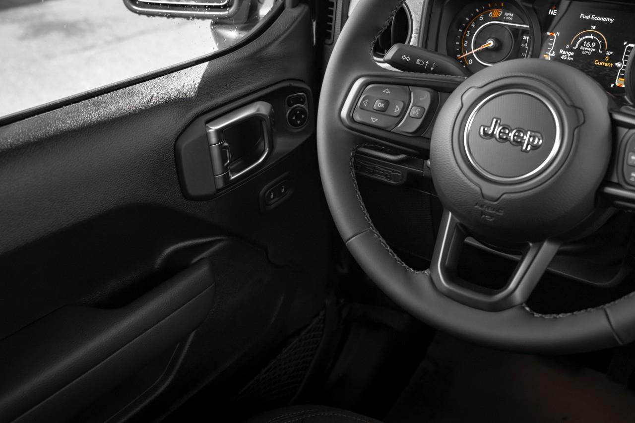 2026 Jeep Wrangler Sport T234186