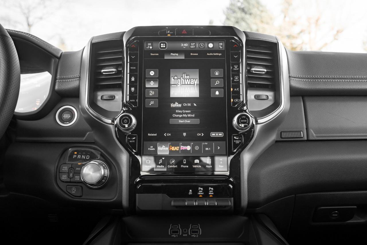 2026 RAM 1500 Sport T339854