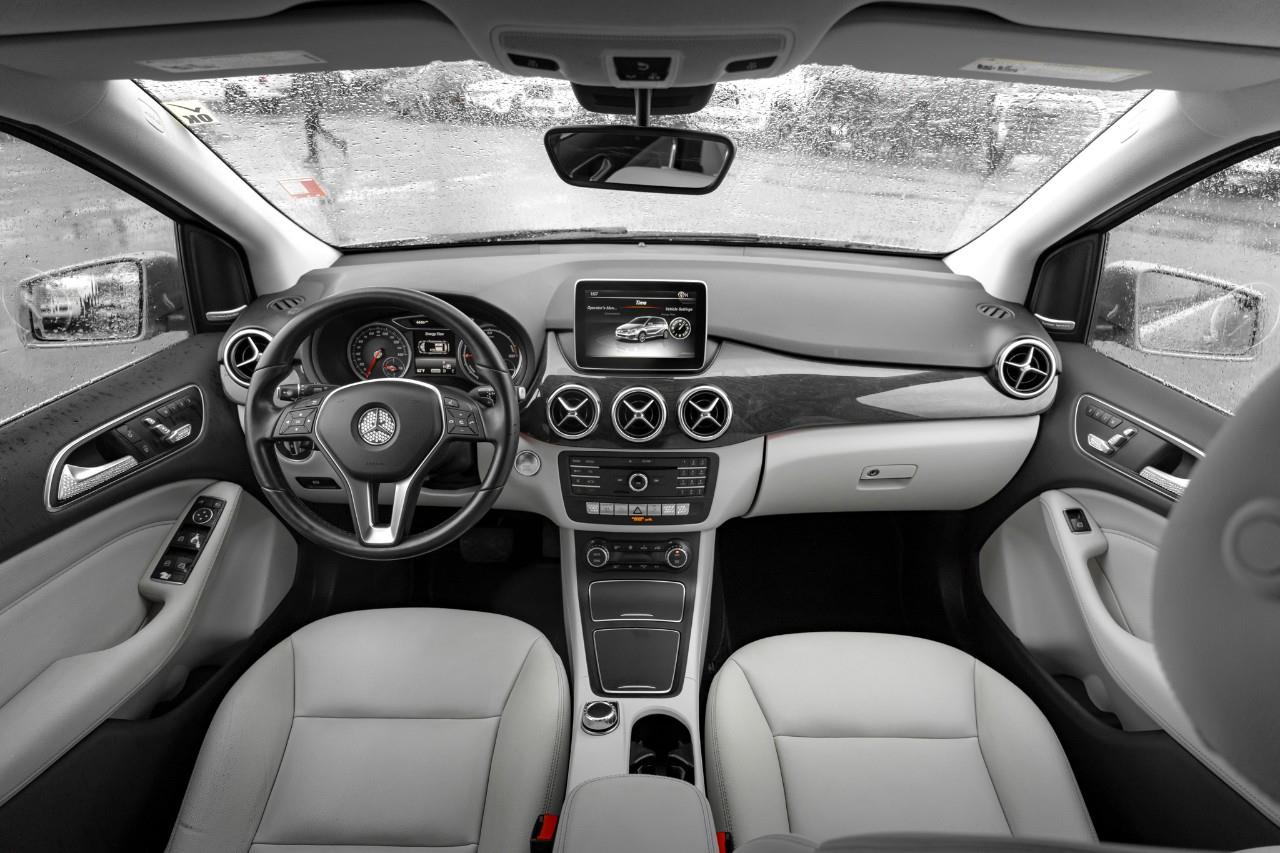 2015 Mercedes-Benz B-Class  S245882A