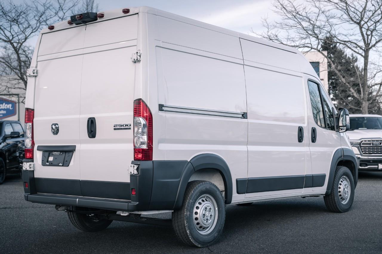 2025 RAM ProMaster 2500 High Roof S508942