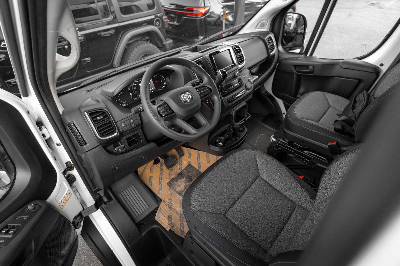 2025 RAM ProMaster 2500 High Roof S508942