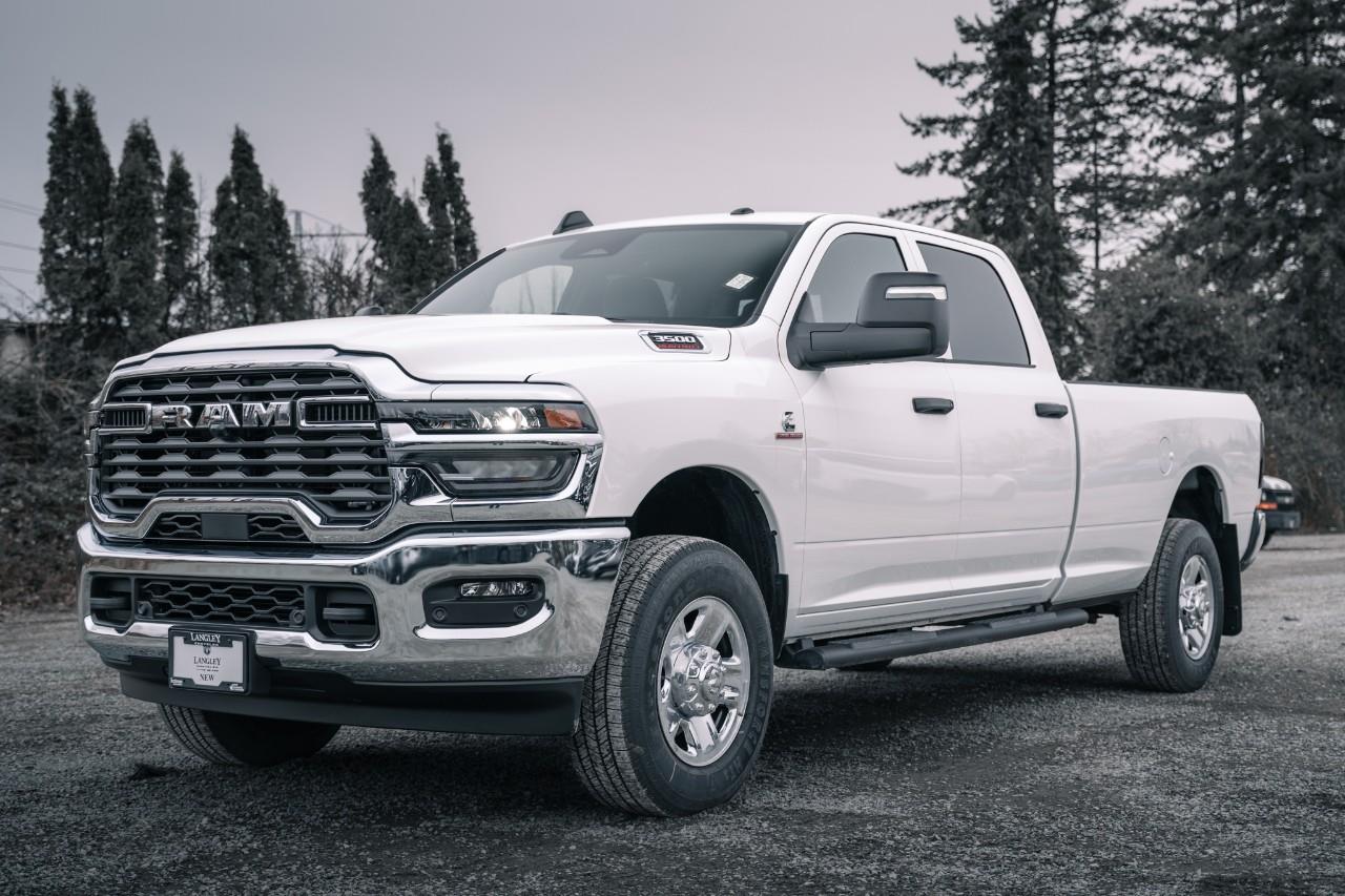 2026 RAM 3500 Tradesman T267068