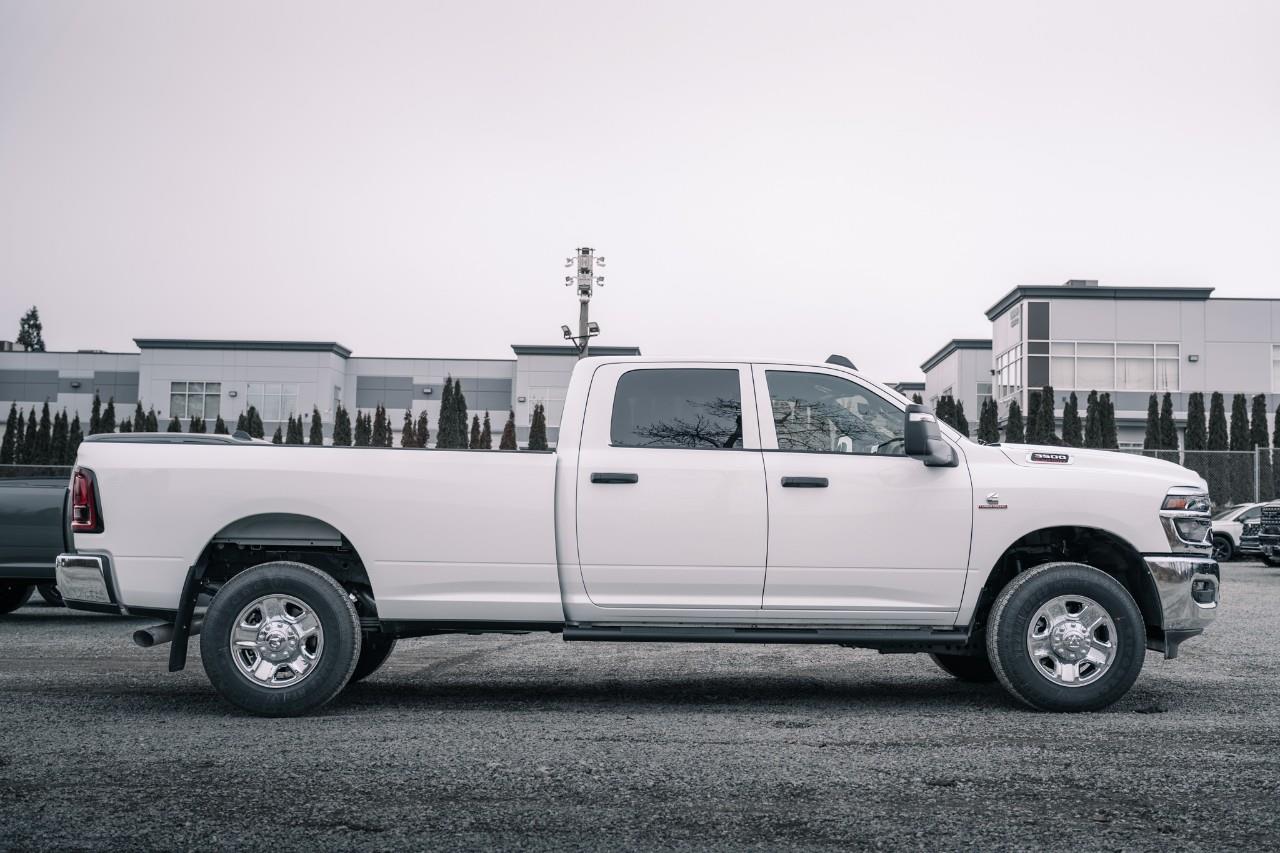 2026 RAM 3500 Tradesman T267068