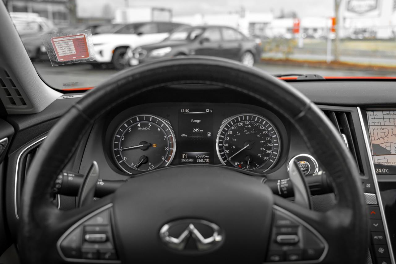 2017 Infiniti Q50 3.0t Red Sport 400 R205550A
