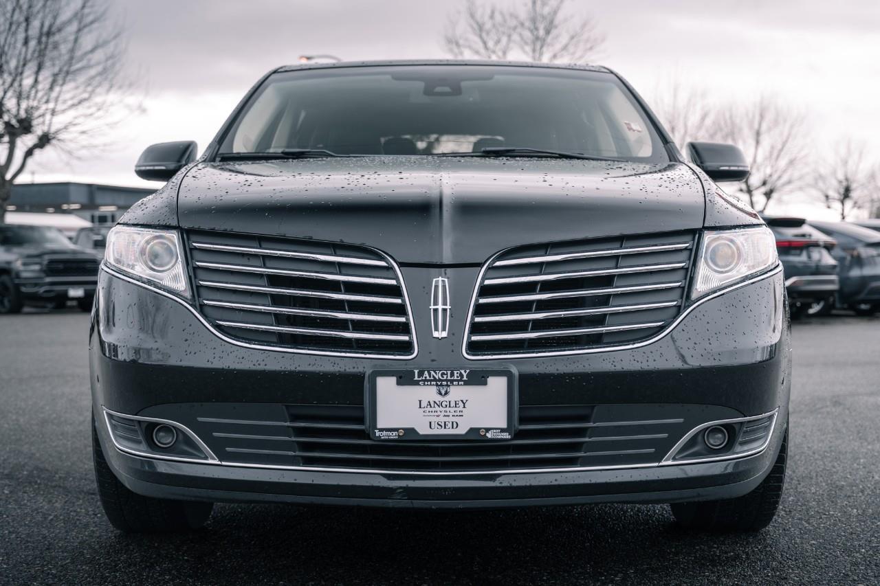 2018 Lincoln MKT Elite LC2843A