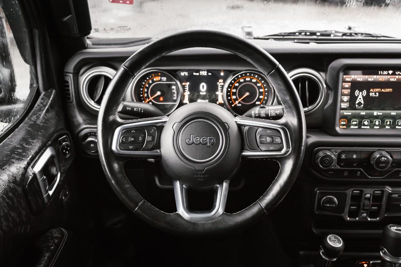 2020 Jeep Wrangler Unlimited Sahara T182049A