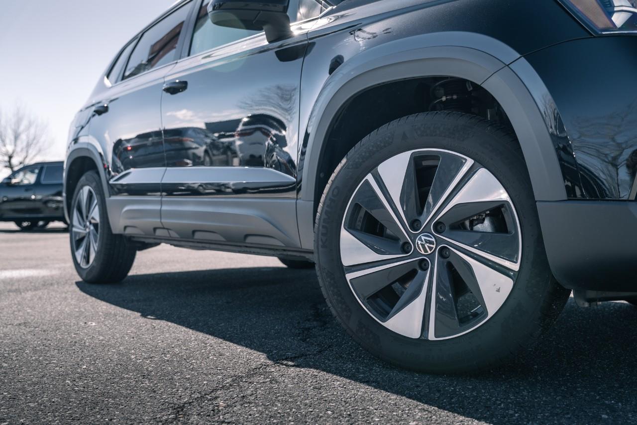 2025 Volkswagen Taos Comfortline LC2894