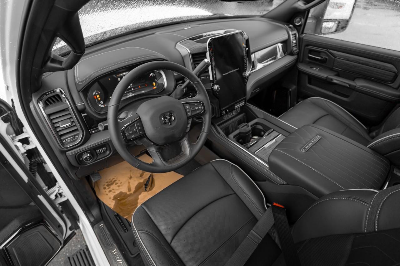 2026 RAM 3500 Limited T168447