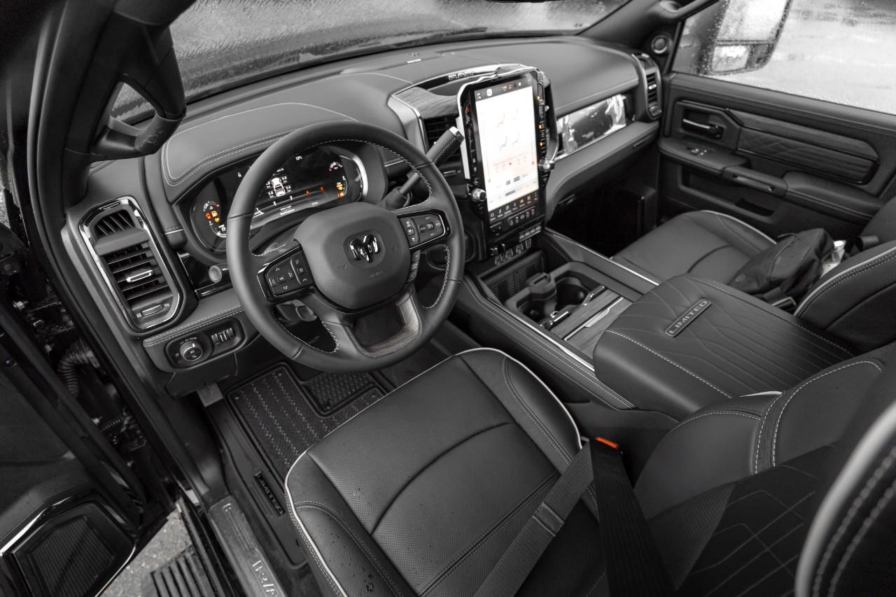 2026 RAM 3500 Limited T267067