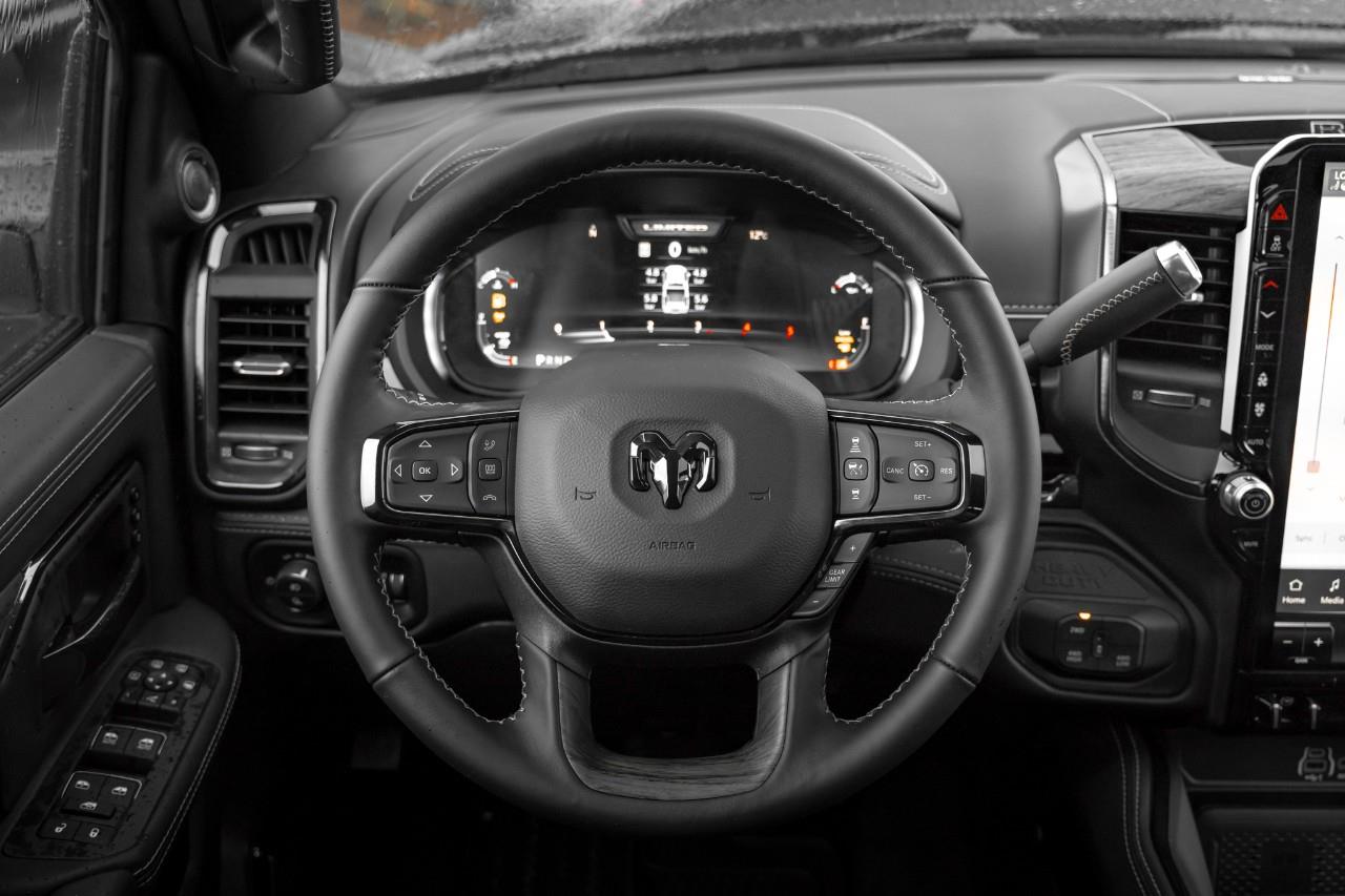 2026 RAM 3500 Limited T267067