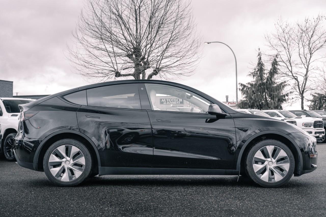 2022 Tesla Model Y Long Range LC2910