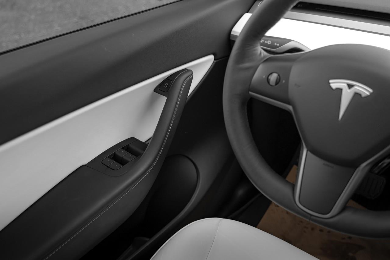 2022 Tesla Model Y Long Range LC2910