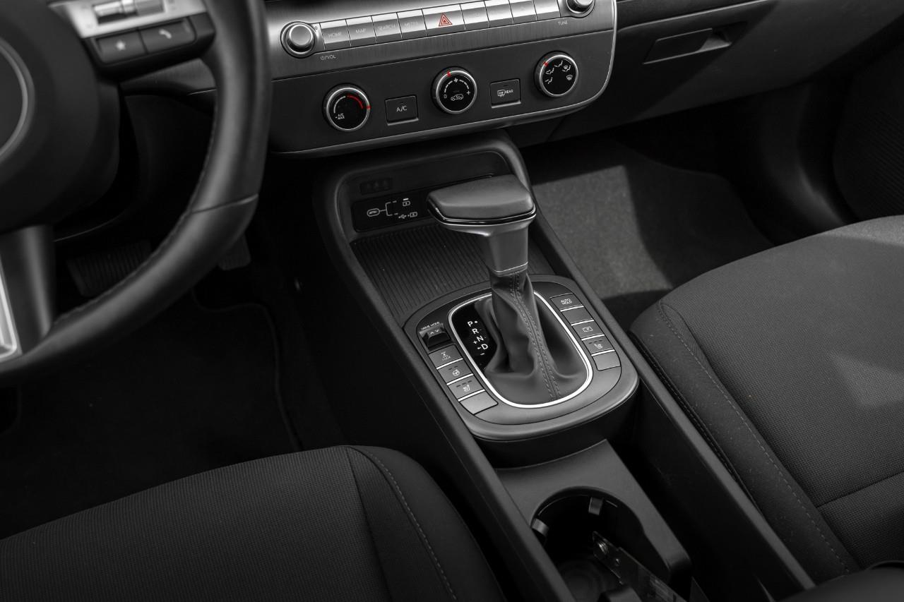 2024 Hyundai Kona 2.0L Preferred LC2916