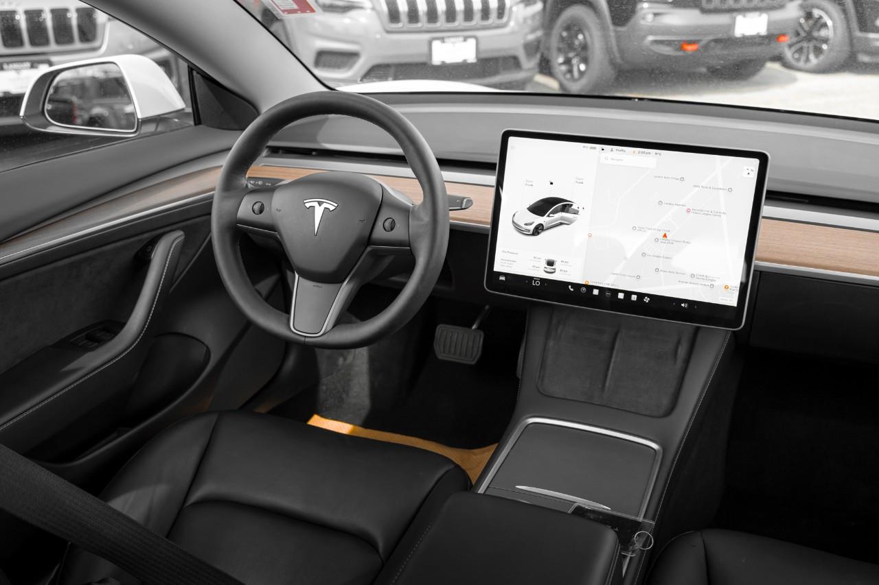 2021 Tesla Model 3 Standard Range Plus LC2917