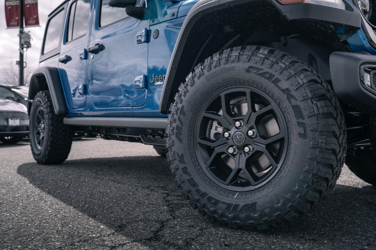 2026 Jeep Wrangler Sport T255705