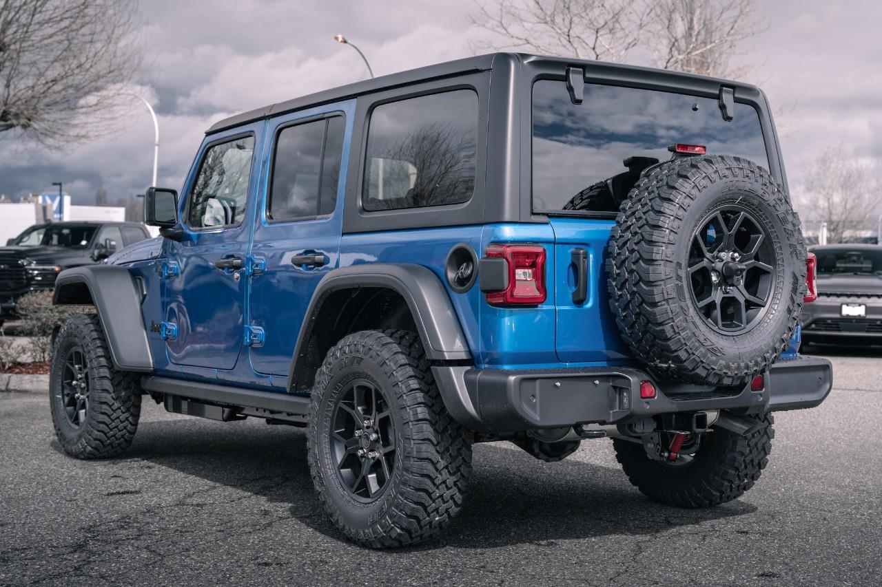 2026 Jeep Wrangler Sport T255705