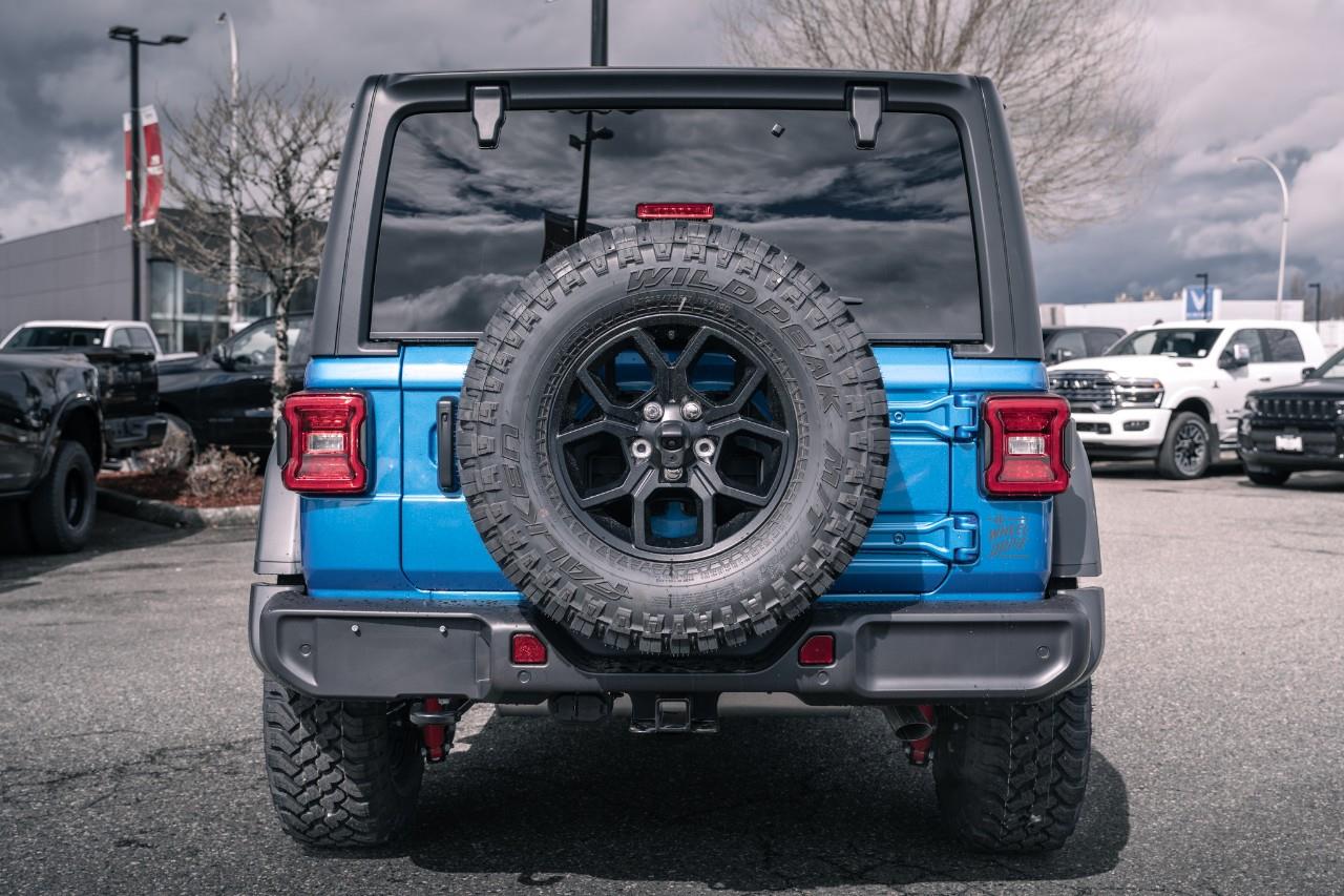 2026 Jeep Wrangler Sport T255705