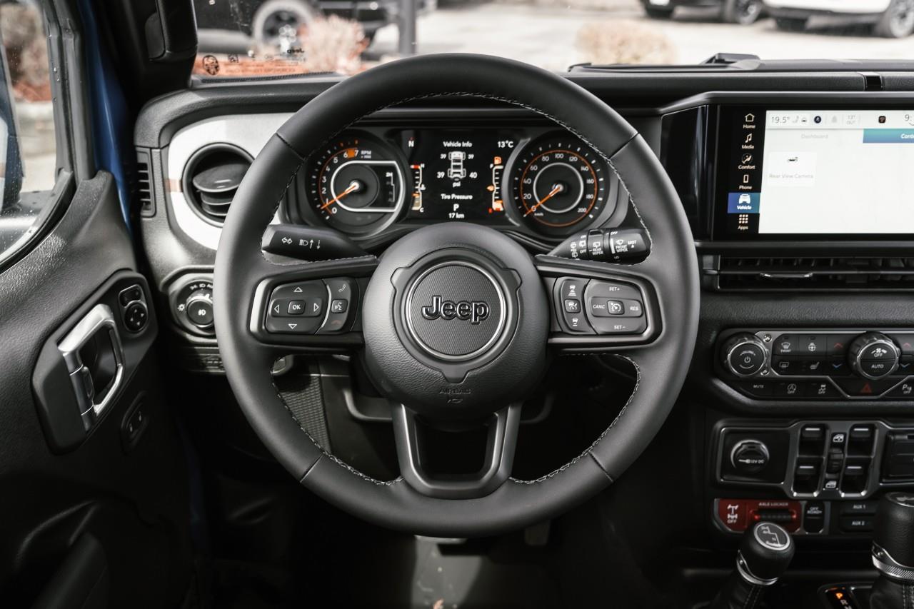 2026 Jeep Wrangler Sport T255705