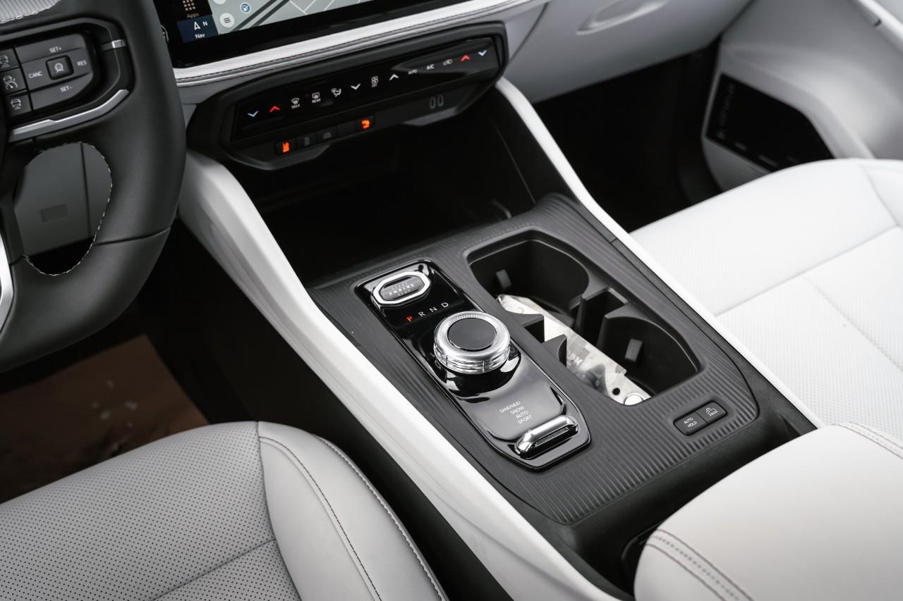 2026 Jeep Cherokee Laredo/Limited T206186