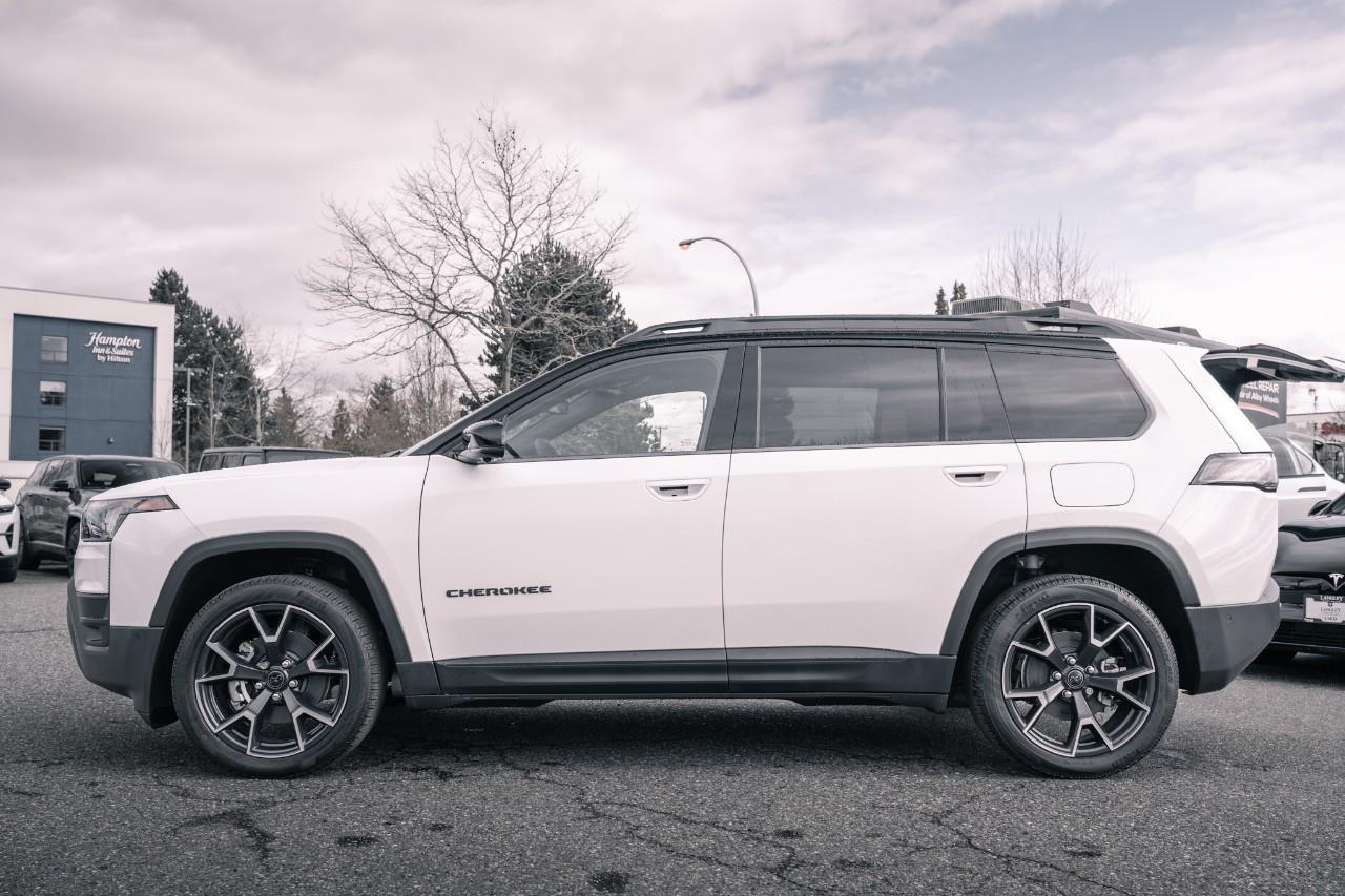 2026 Jeep Cherokee Overland T231394