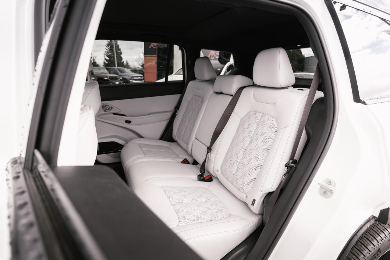 2026 Jeep Cherokee Overland T231394