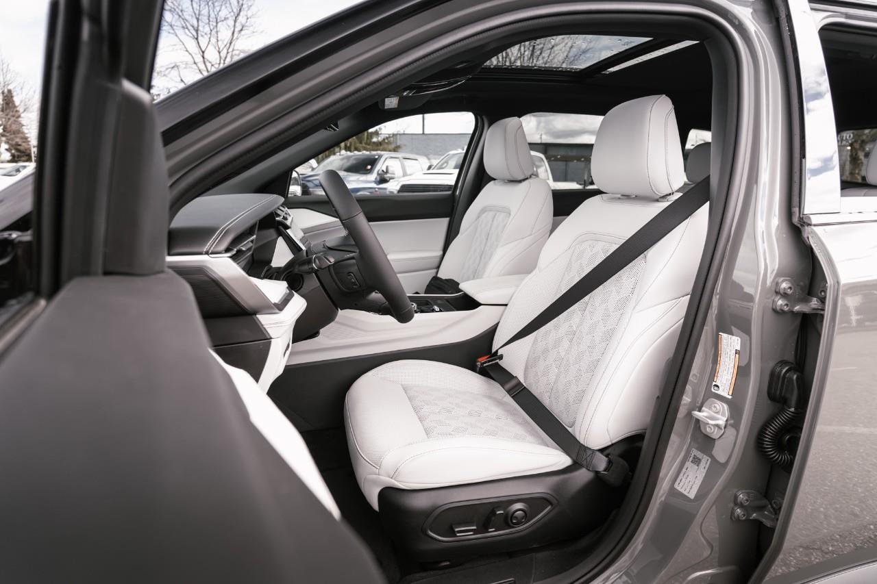 2026 Jeep Cherokee Overland T231395