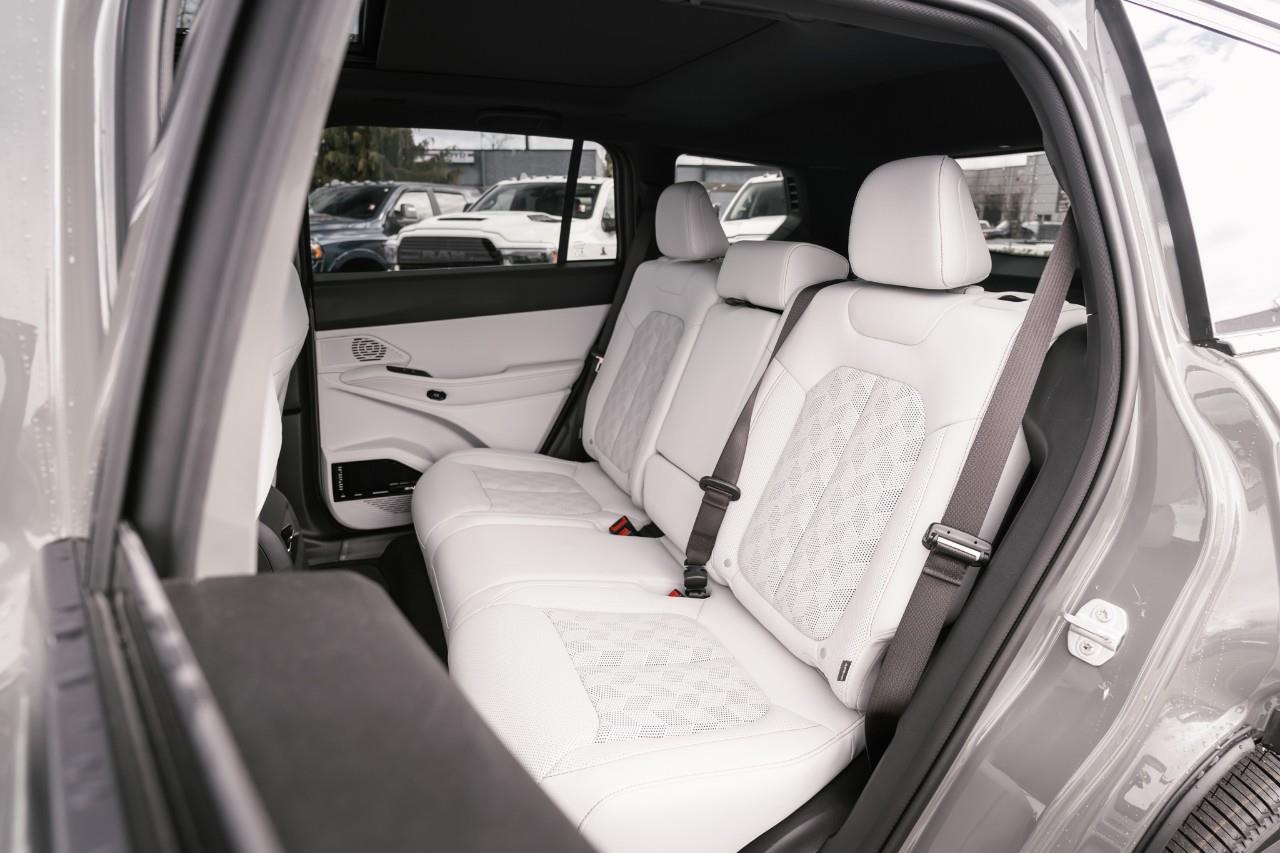 2026 Jeep Cherokee Overland T231395