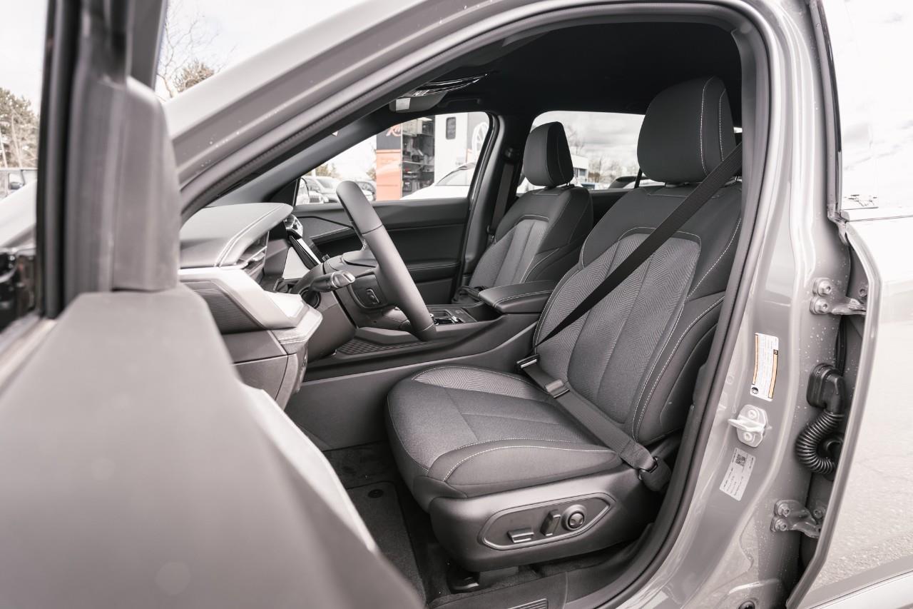 2026 Jeep Cherokee Laredo/Limited T217089