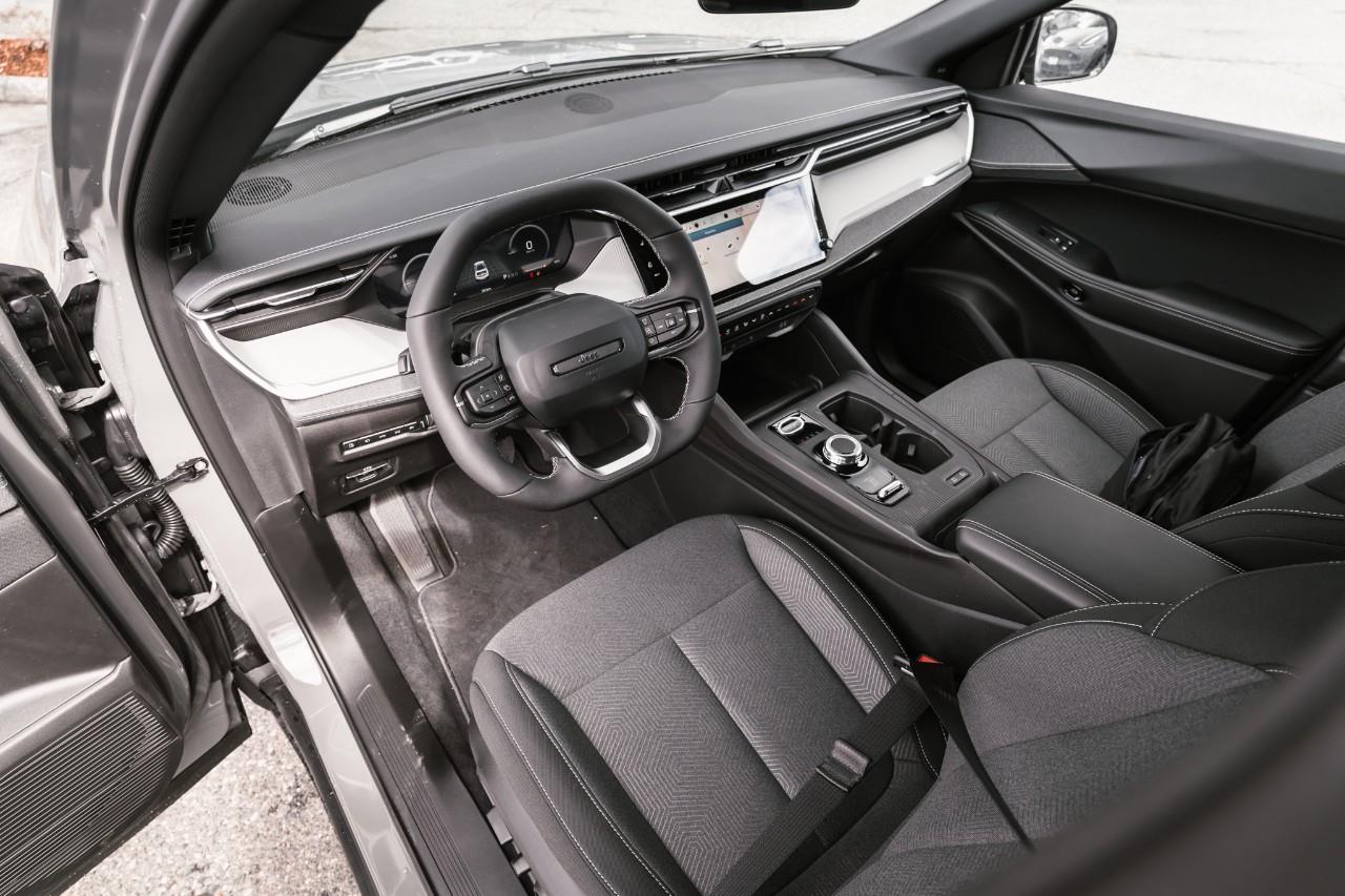 2026 Jeep Cherokee Laredo/Limited T217089