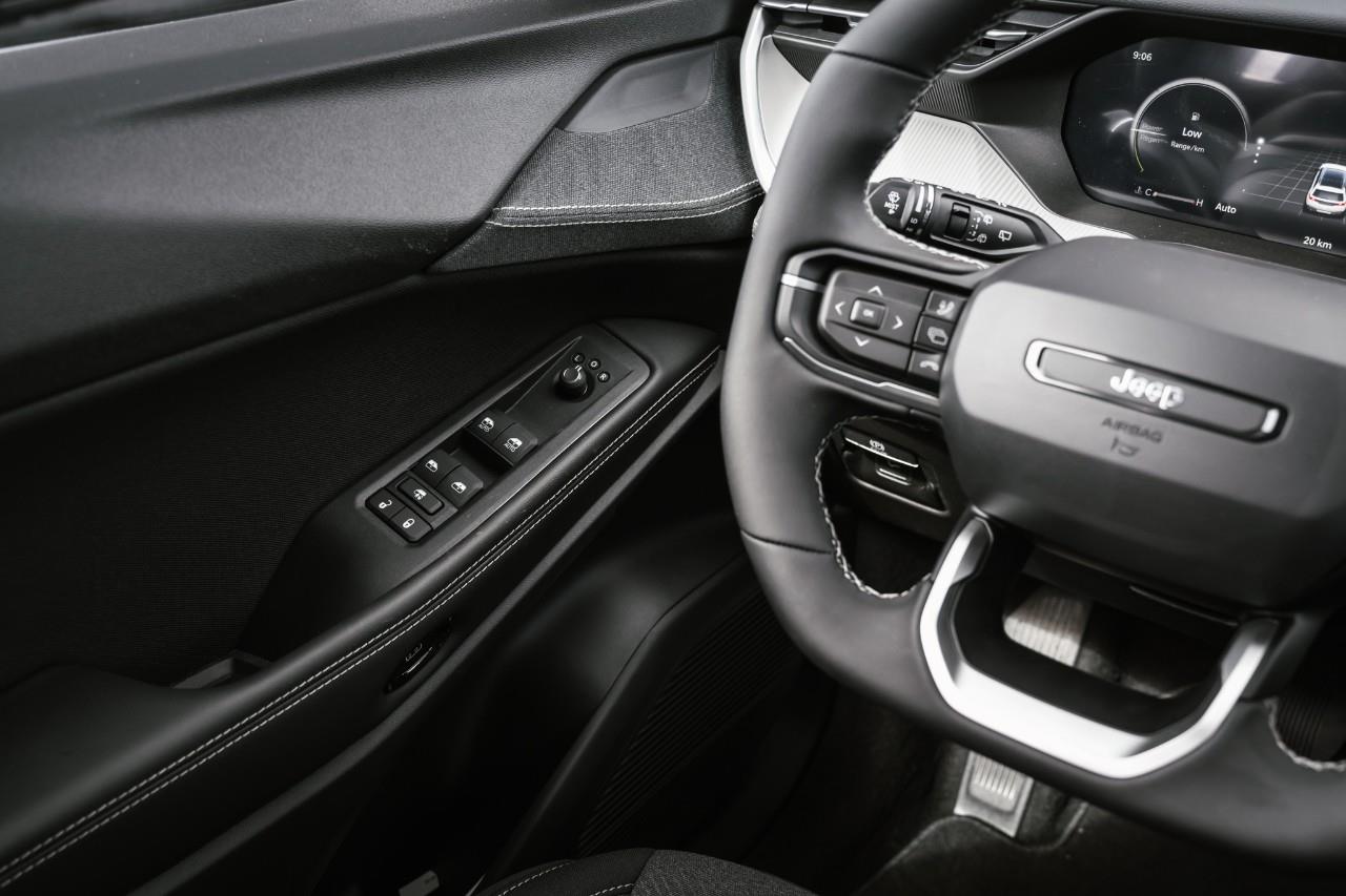 2026 Jeep Cherokee Laredo/Limited T217089